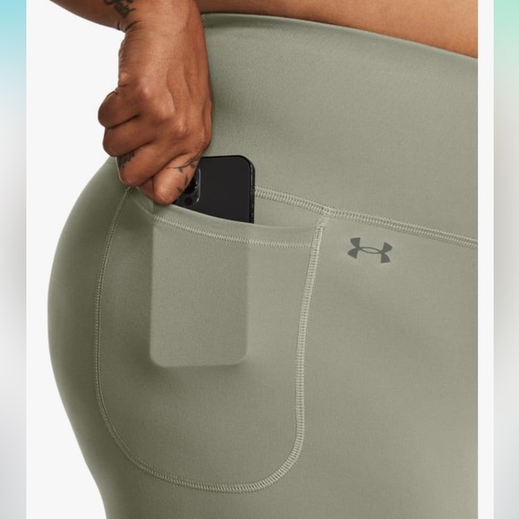 Under Armour In Motion bike shorts with pocket, size M - Picture 4 of 4